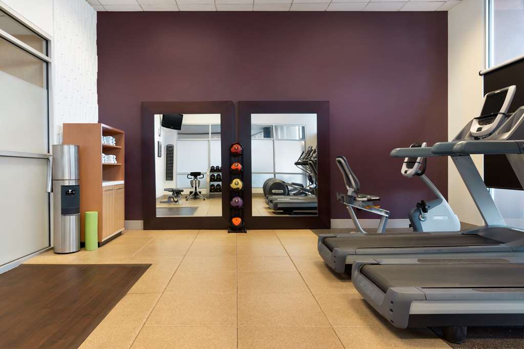 Fitness center at Embassy Suites by Hilton Albuquerque