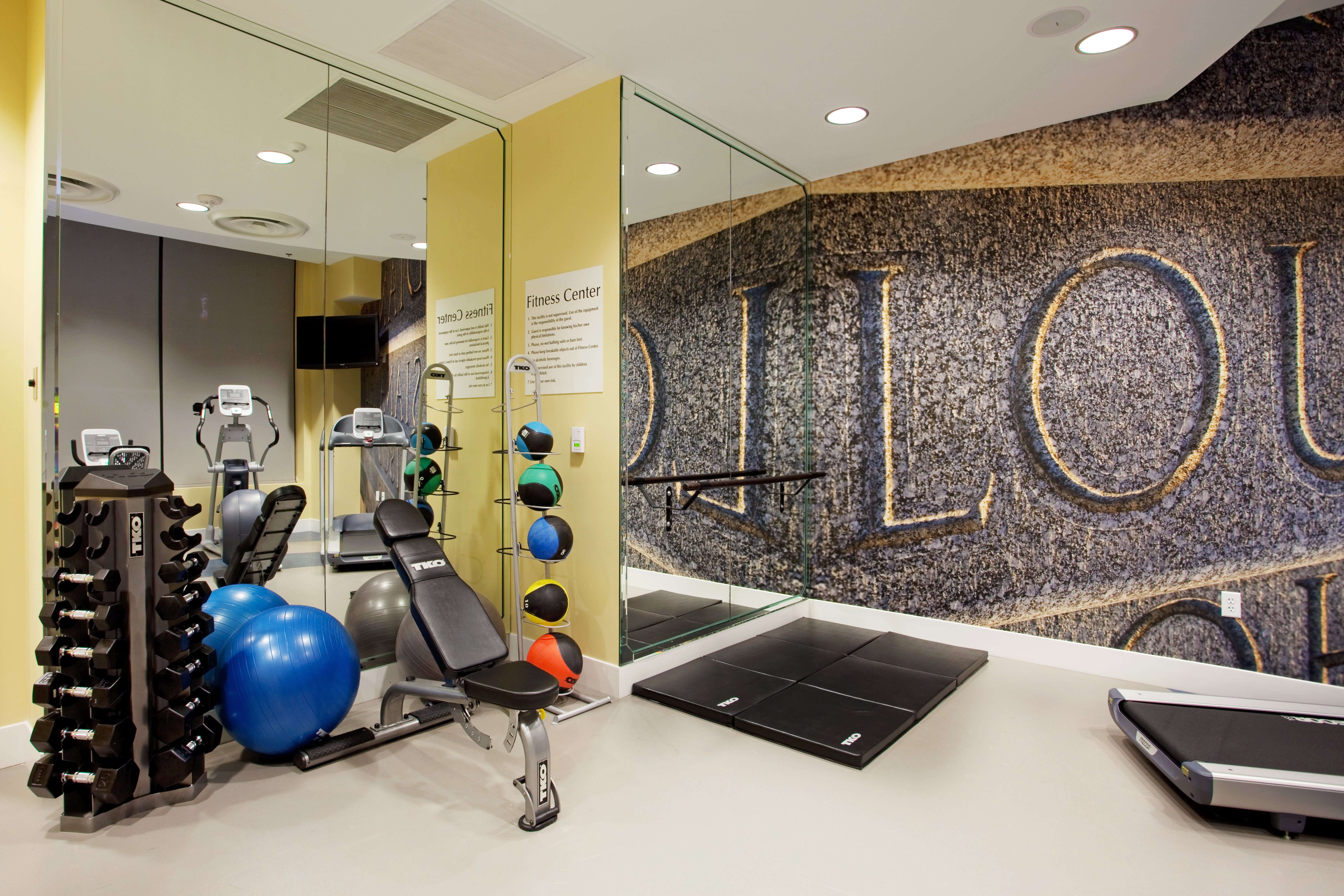 Fitness center at Hotel Indigo Baton Rouge Downtown