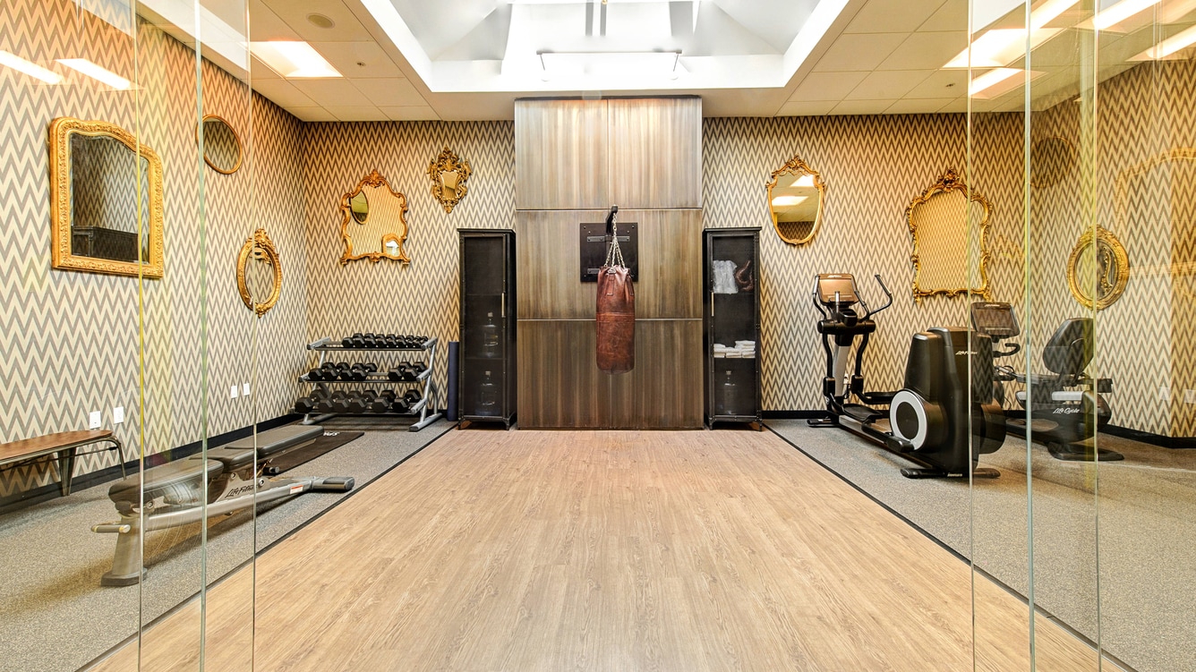 Fitness center at Watermark Baton Rouge, Autograph Collection