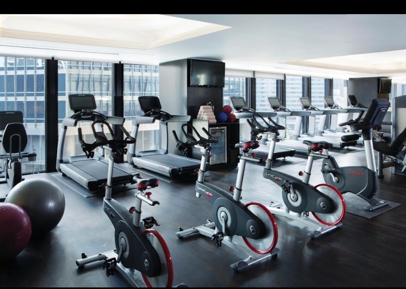 Fitness center at The Langham, Chicago