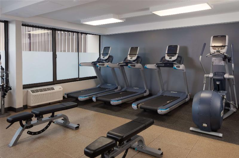 Fitness center at DoubleTree by Hilton Hotel Cleveland Downtown - Lakeside