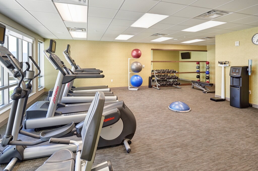 Fitness center at Courtyard by Marriott El Paso Downtown/Convention Center