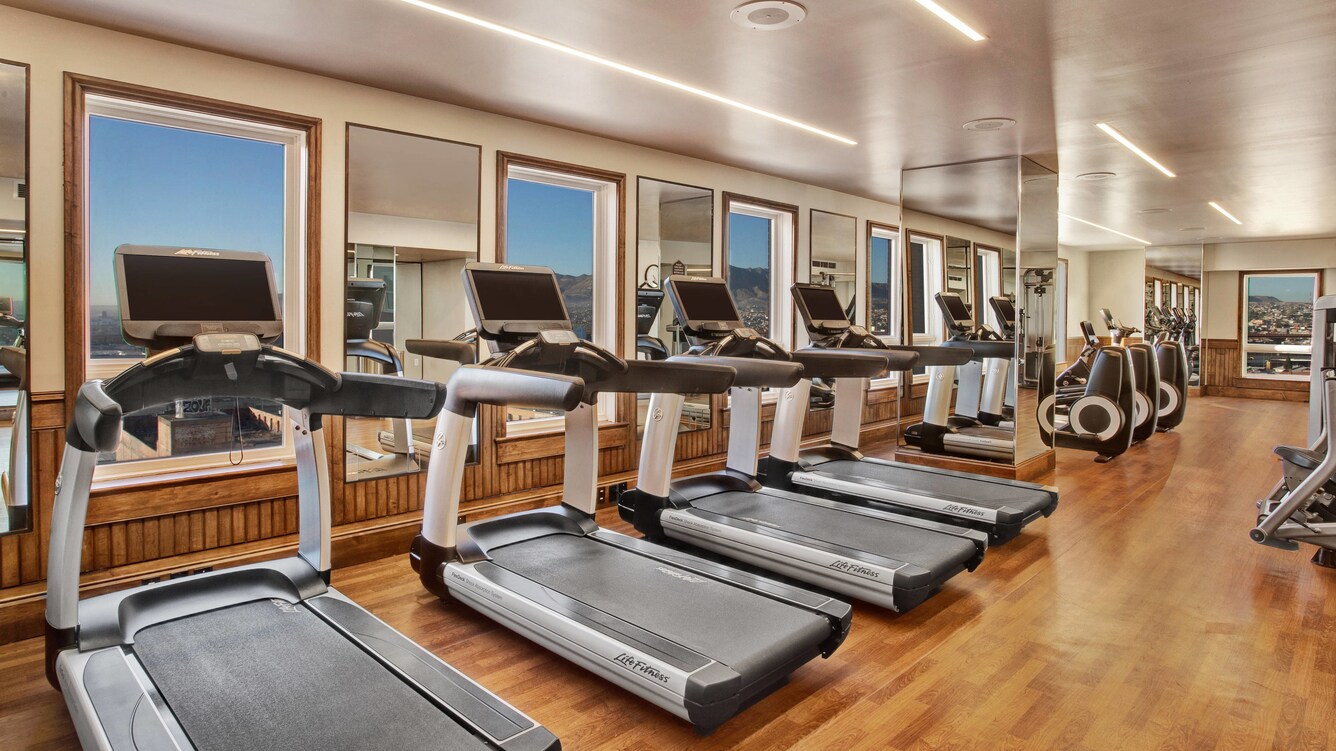 Fitness center at Hotel Paso Del Norte, Autograph Collection