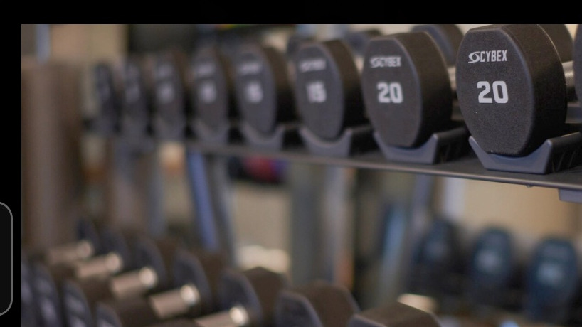 Fitness center at Hotel Drover, Autograph Collection