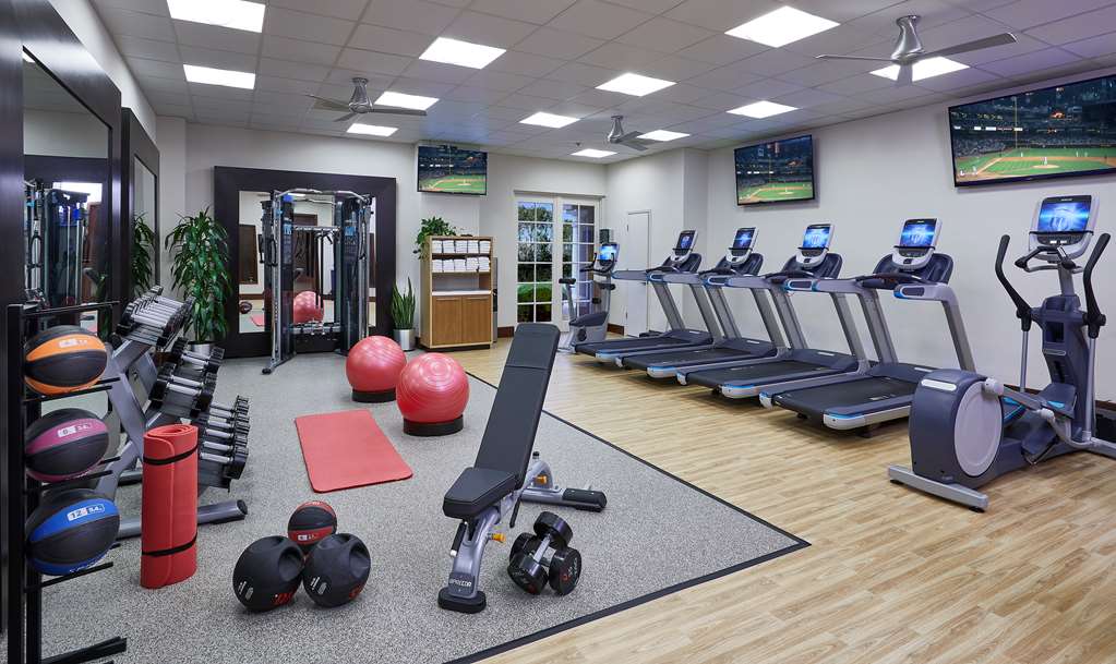 Fitness center at DoubleTree by Hilton Phoenix Mesa