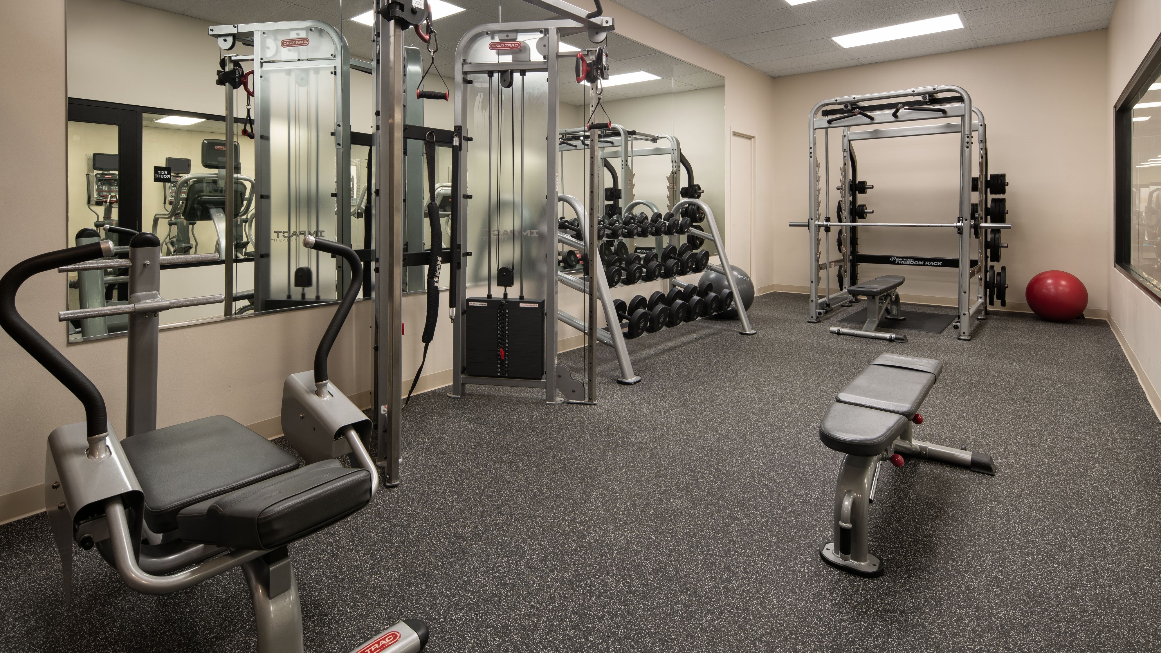 Fitness center at Oakland Marriott City Center