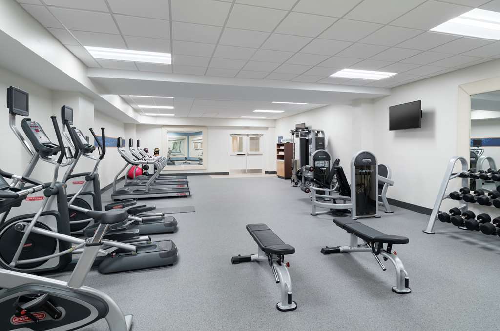 Fitness center at Hampton Inn Philadelphia Center City-Convention Center