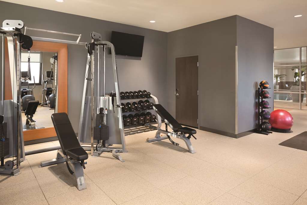 Fitness center at Embassy Suites by Hilton Pittsburgh Downtown
