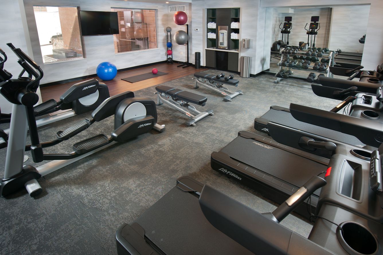 Fitness center at Fairfield Inn & Suites Pittsburgh Downtown