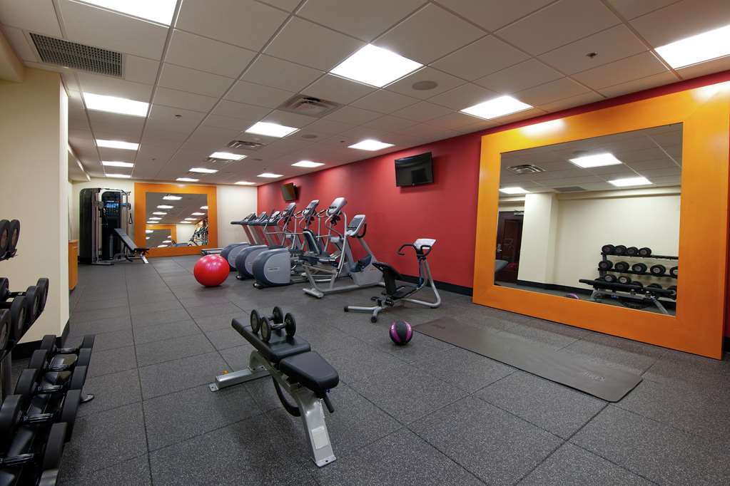 Fitness center at Hilton Garden Inn Pittsburgh Downtown