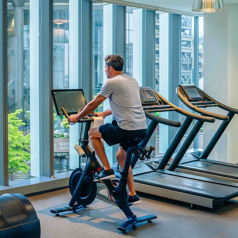 Fitness center at Lotte Hotel Seattle