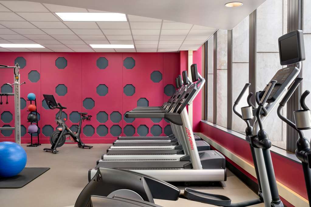 Fitness center at Hilton Motif Seattle