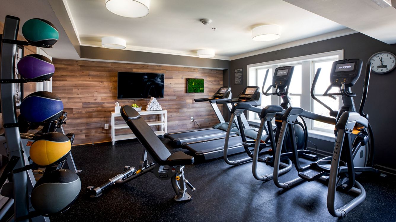 Fitness center at Ambassador Hotel Tulsa, Autograph Collection