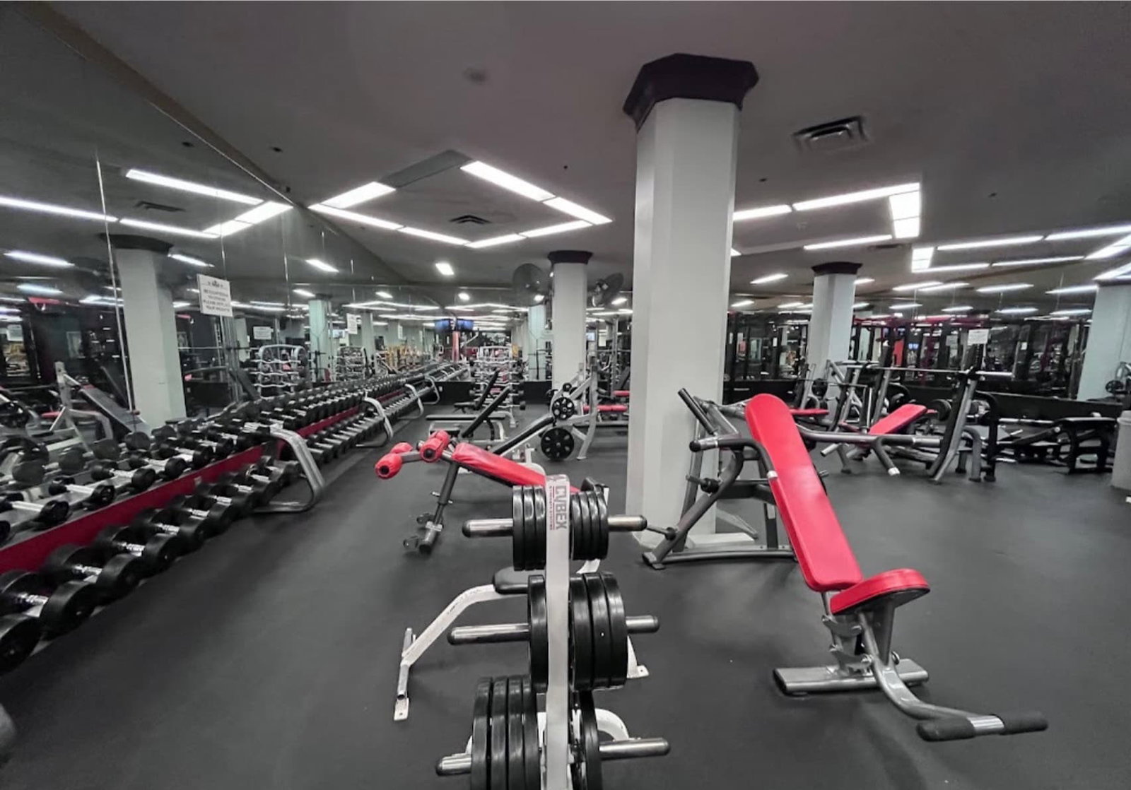 Fitness center at Hilton Cincinnati Netherland Plaza